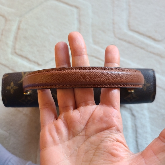 SOLD Louis Vuitton Malesherbes Monogram bag - Picture 6 of 16